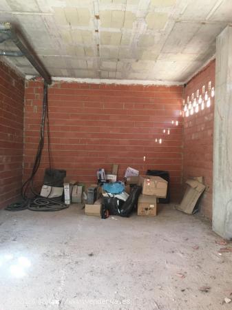 SE VENDE LOCAL COMERCIAL JUNTO A AVDA.JUAN CARLOS I - MURCIA