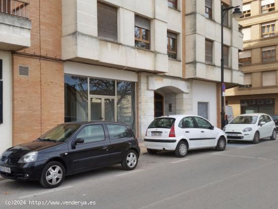 Local comercial en alquiler en Ontinyent - VALENCIA