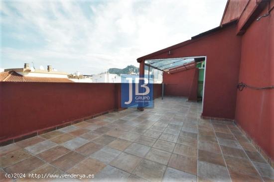 Ático con terraza de 35m² - VALENCIA