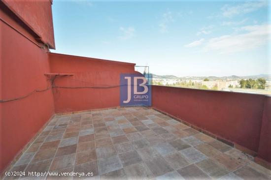 Ático con terraza de 35m² - VALENCIA