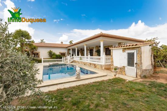  ¡¡ FANTÁSTICO CHALET EN VENTAS DE HUELMA!! - GRANADA 