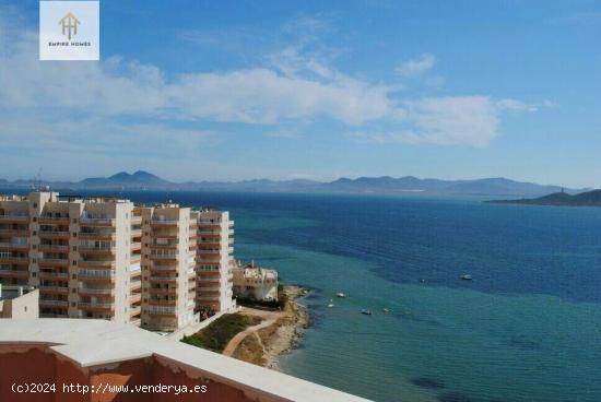  SE VENDE MAGNÍFICO ÁTICO EN PRIMERA LÍNEA DE PLAYA. La Manga del Mar Menor (Murcia) - MURCIA 