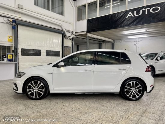 Volkswagen Golf GOLF SPORT R-LINE 1.5 TSI EVO 150CV DSG de 2020 con 64.238 Km por 27.990 EUR. en Bar