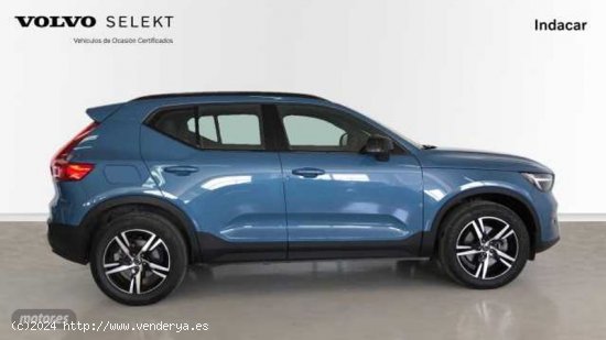 Volvo XC40 XC40 Plus, B3 mild hybrid, Gasolina, Dark de 2023 con 30.732 Km por 38.300 EUR. en Almeri