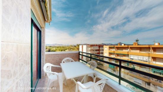  Apartamento de 2 dormitorios con piscina en playa de Miramar - VALENCIA 