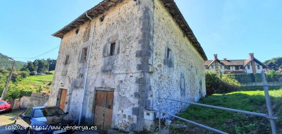 Casa de piedra en Otañes - CANTABRIA