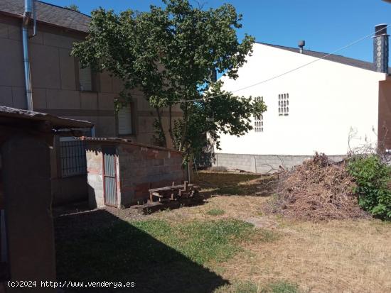 SE VENDE VIVIENDA CON FINCA EN CABAÑAS RARAS - LEON