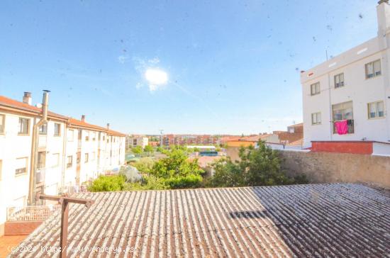 Urbis te ofrece un estudio en venta en zona Salas Bajas, Salamanca. - SALAMANCA