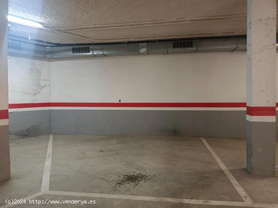 Plaza parking coche, en venta, 21 m2 céntrica. - BARCELONA