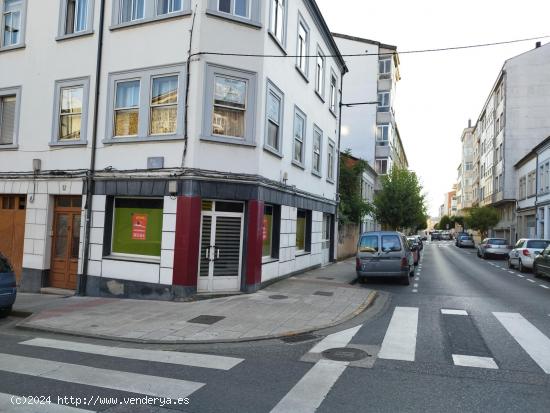  SE ALQUILA LOCAL COMERCIAL VISTAS A DOS CALLES A ESCASOS METROS DE FONTE DOS RANCHOS - LUGO 