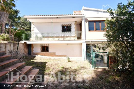 CHALET CON GARAJE, TERRAZA Y BARBACOA - CASTELLON