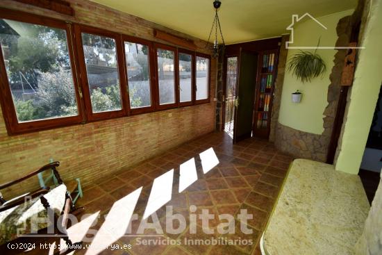 CHALET CON GARAJE, TERRAZA Y BARBACOA - CASTELLON