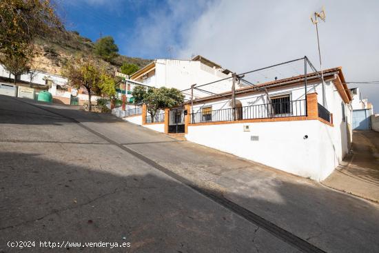 Magnífica casa en una sola planta en Colomera - GRANADA