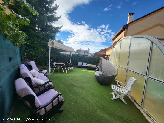 Vendemos Chalet individual con parcela doble y piscina. - SEGOVIA