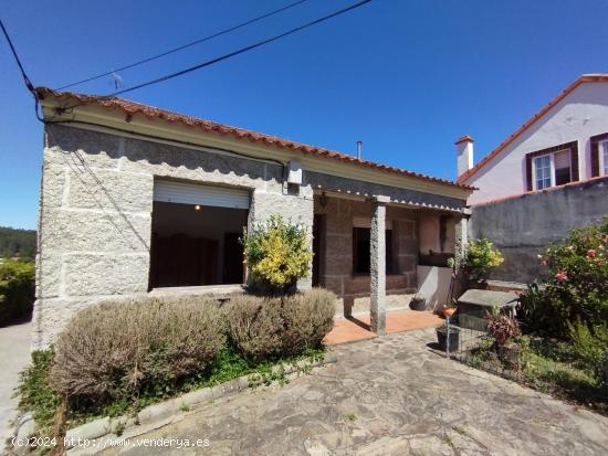 CASA DE PIEDRA PARA REFORMA CON JARDÍN - PONTEVEDRA