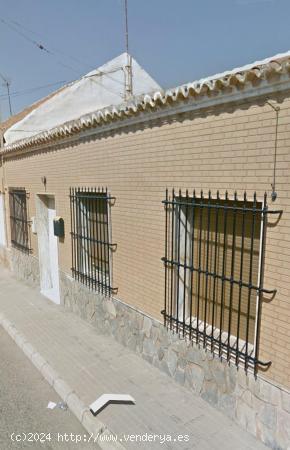  Casa a buen precio con posibilidad hacer otra planta - MURCIA 