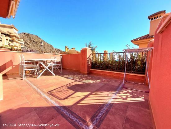 Apartamento de 2 dormitorios con vistas al mar, en la Isla del Fraile - MURCIA