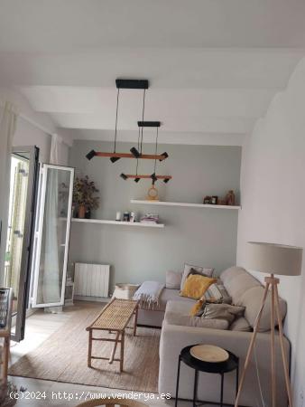  Apartamento entero de 2 dormitorios en Barcelona. - BARCELONA 