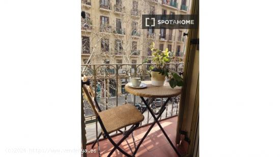 Apartamento entero de 2 dormitorios en Barcelona. - BARCELONA