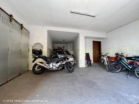 Casa histórica de lujo con cochera en el casco antiguo de la ciudad - CORDOBA