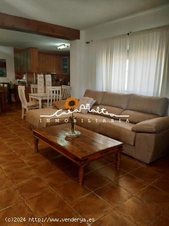 Casa a la venta cerca de Callosa de Ensarriá - ALICANTE