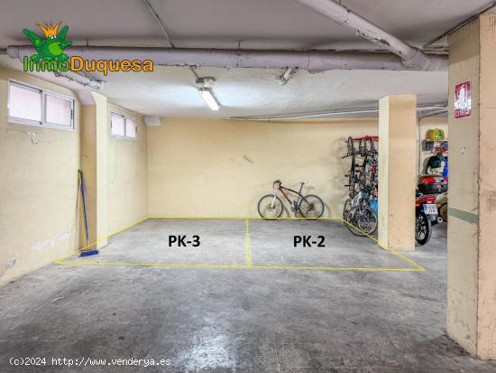 Lote de 2 plazas de aparcamiento CONTIGUAS en La Zubia. - GRANADA