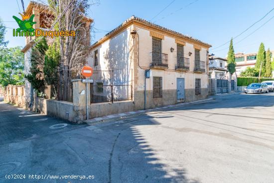 Magnifico solar en el centro de la Zubia - GRANADA