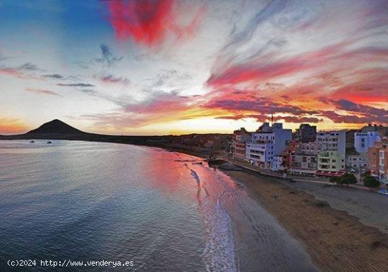 MAGNIFICO APARTAMENTO DE DOS DORMITORIOS EN EL CENTRO DE EL MÉDANO - SANTA CRUZ DE TENERIFE