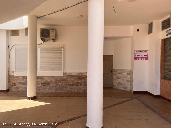 Venta de Local Comercial en  Campello, Alicante - ALICANTE