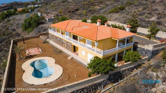 Villa y apartamento con vistas en el Sur de Tenerife. - SANTA CRUZ DE TENERIFE