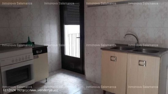 SALAMANCA ( Avda.Federico Anaya ) : 4d y 1wc . 155000€ . GRUPO INMONOVA . - Salamanca