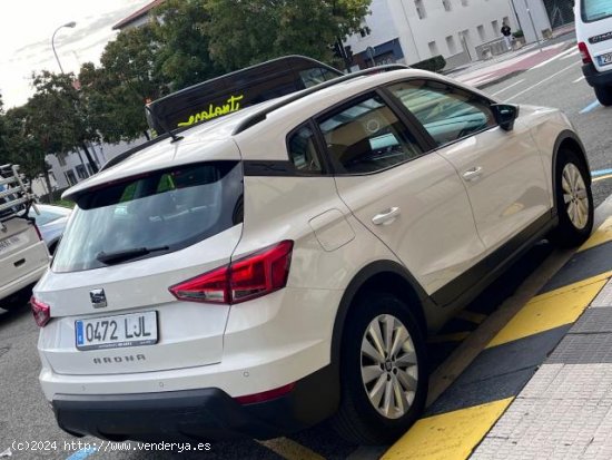 SEAT Arona en venta en Pamplona/IruÃ±a (Navarra) - Pamplona/IruÃ±a