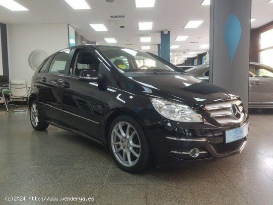 MERCEDES Clase B en venta en Madrid (Madrid) - Madrid