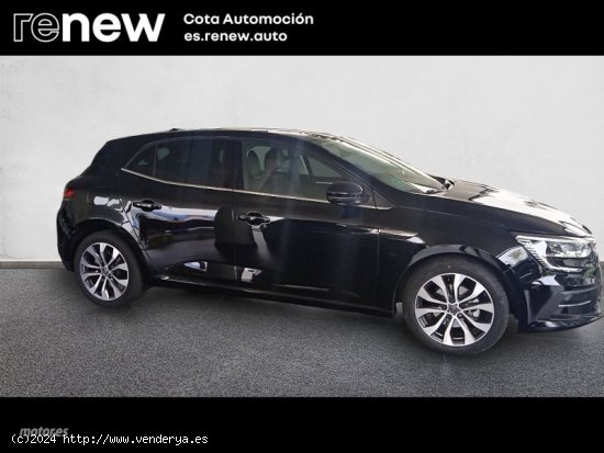 Renault Megane 1.3 TCE TECHNO EDC de 2023 con 8.500 Km por 21.900 EUR. en Madrid