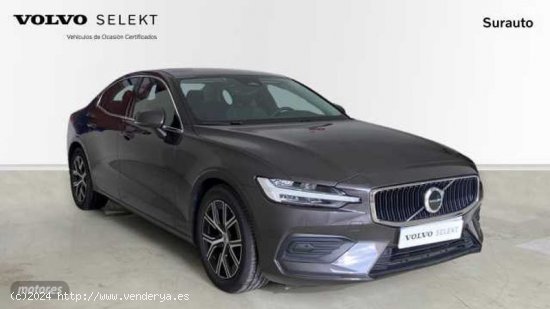 Volvo S60 S60 Core, B4 (gasolina), Gasolina de 2023 con 33.535 Km por 36.900 EUR. en Cadiz