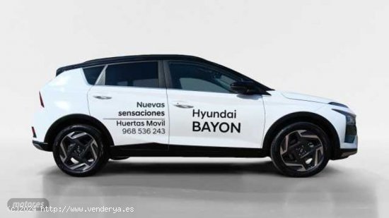 Hyundai Bayon 1.0 TGDI 48V Tecno 7DCT de 2024 con 3.238 Km por 25.200 EUR. en Murcia