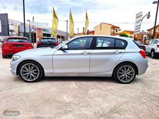 BMW Serie 1 116 I  GPS Piel  de 2017 con 110.000 Km por 14.900 EUR. en Granada