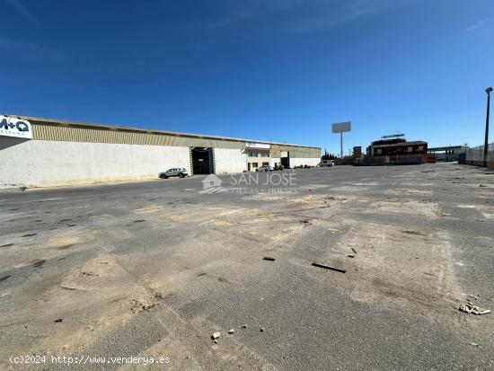 INMOBILIARIA SAN JOSE ALQUILA NAVE INDUSTRIAL EN MONFORTE DEL CID - ALICANTE