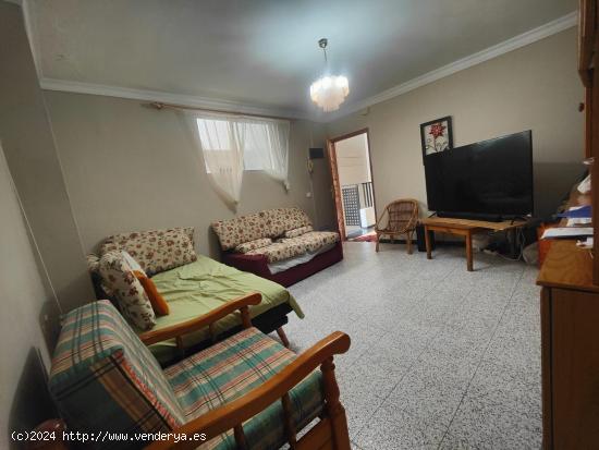 SE VENDE PISO EN SAN GREGORIO , TELDE - LAS PALMAS