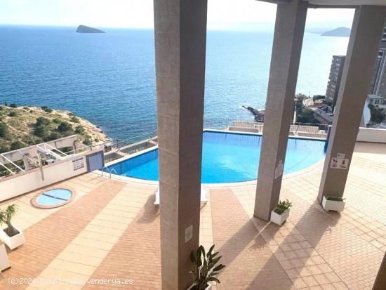  SE VENDE PISO REFORMADO DE 1 DORMITORIOS CON VISTAS AL MAR Y PLAZA DE GARAJE - ALICANTE 