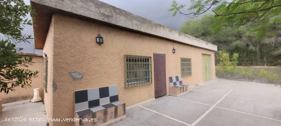 Chalet en venta Pedralba - VALENCIA