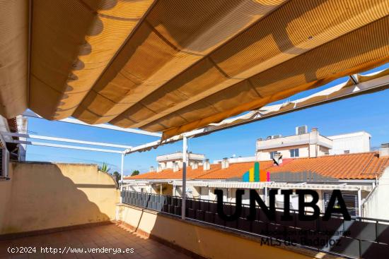 Magnífico Ático con Terraza de dos dormitorios, garaje y trastero en San Roque. - BADAJOZ