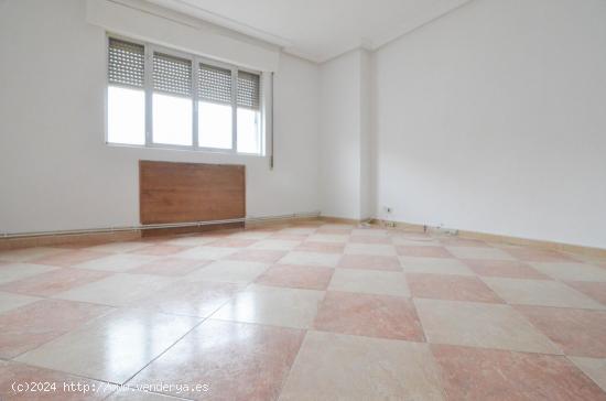  Urbis te ofrece un piso en venta en Peñaranda de Bracamonte, Salamanca. - SALAMANCA 