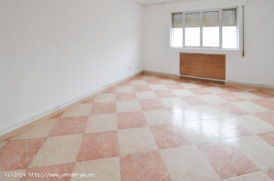 Urbis te ofrece un piso en venta en Peñaranda de Bracamonte, Salamanca. - SALAMANCA