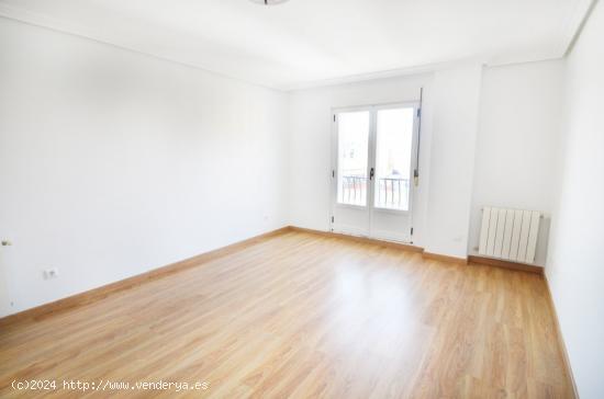  Urbis te ofrece un piso en venta en Castellanos de Moriscos, Salamanca. - SALAMANCA 