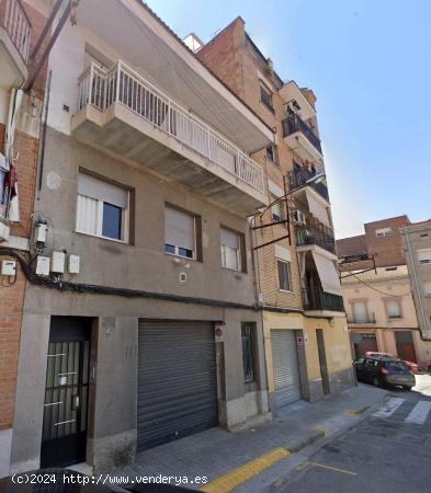  SE VENDE PISO EN MANRESA, ZONA ESCODINES - BARCELONA 