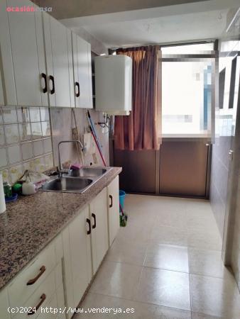 PISO CON ASCENSOR EN MIRALBAIDA 110.000€ - CORDOBA