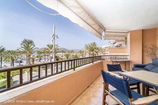  Apartamento en primera línea en el Puerto de Alcúdia - BALEARES 