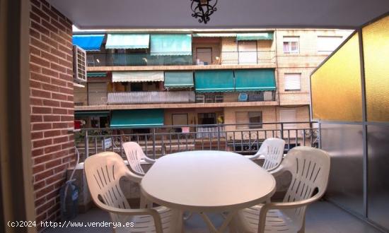 Apartamento en Torrevieja a tan solo 100 metros de la Playa - ALICANTE