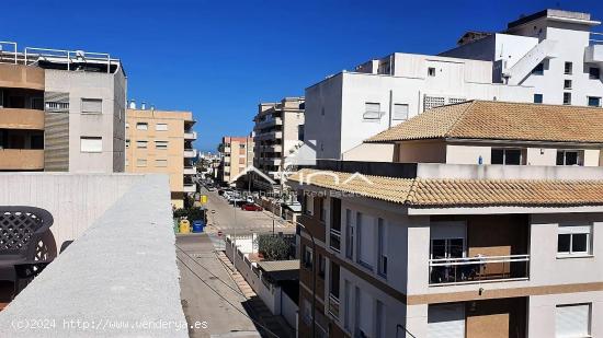 Ático con terraza privativa de 30m² situado en la playa de Daimús, - VALENCIA